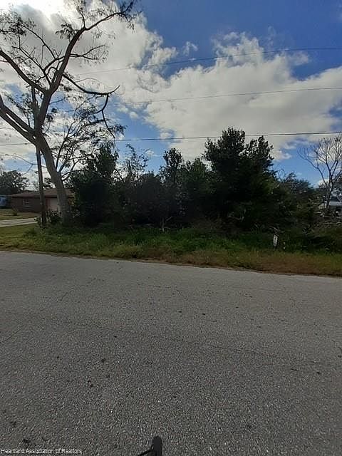 1st image of 3044 Glacier Ave