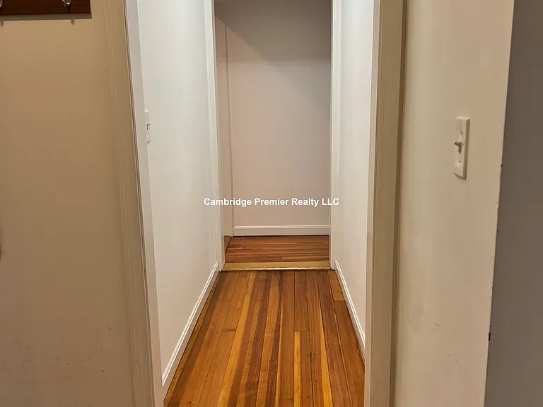 Walden St — Photo 12