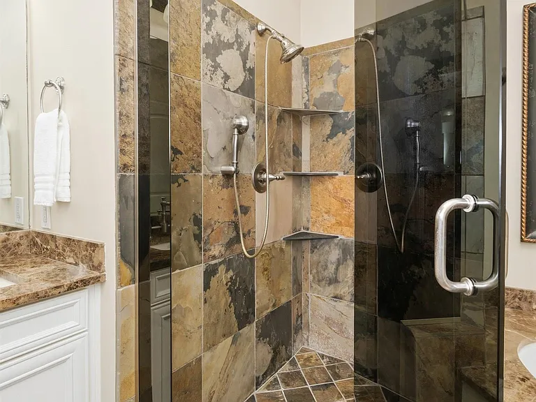 2600 Highland Ave S #701 — Photo 21