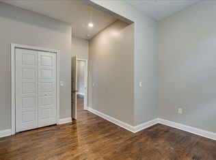 2425 Chamberlain Ave, Chattanooga, TN 37404