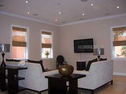 2nd image of 901 Villa Venicia Way
