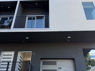 238 N Park Dr, Los Angeles, CA 90026
