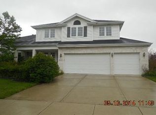16510 W Courtside Dr, Lockport, IL 60441