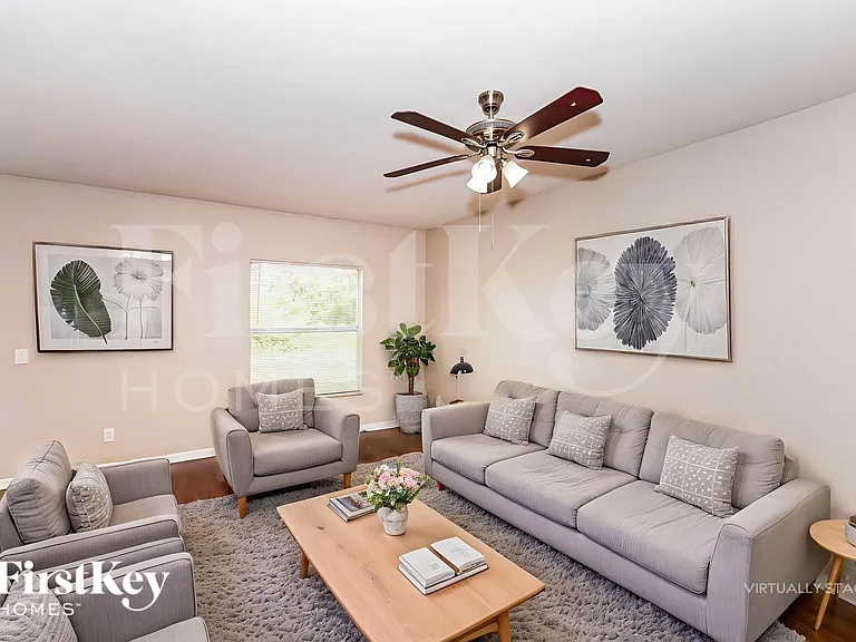 5210 Prime Ter — Photo 4
