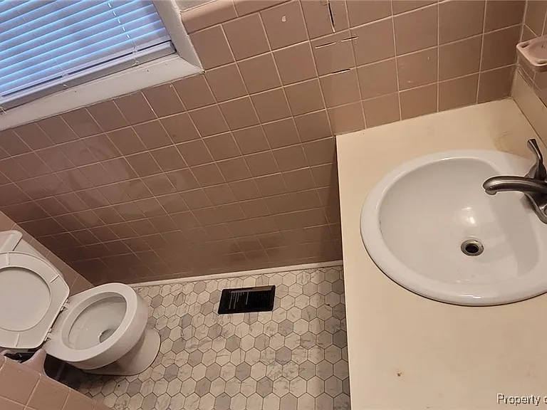 6457 Rutherglen Dr #B — Photo 6
