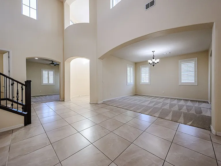 2545 E Ebony Dr — Photo 6