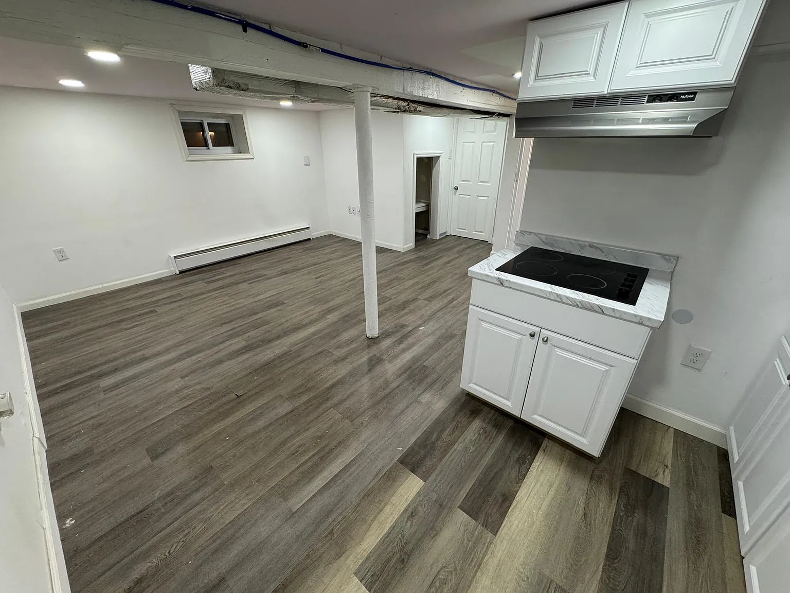 Studio, 345 sqft, $1,100 — Photo 3