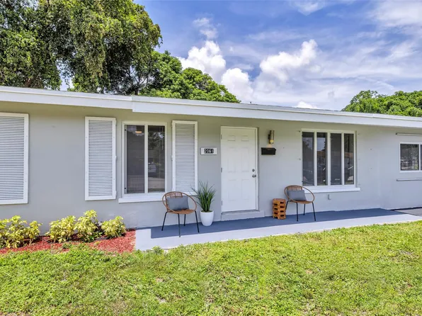2061 NE 2nd Terrace, Pompano Beach, FL 33060