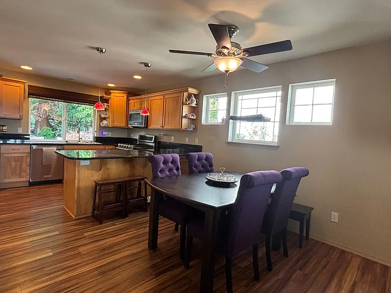105 N Lafayette Ave — Photo 4