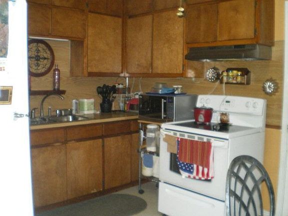 4th image of 3605 N Tom Green Ave
