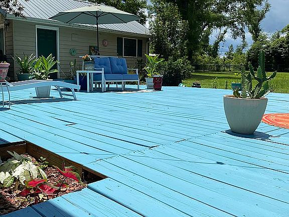 Deck