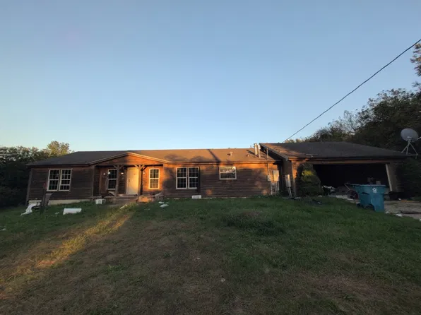 1515 62nd St, South Haven, MI 49090