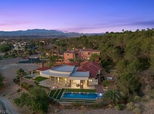 1 Costa Del Sol Ct, Henderson, NV 89011