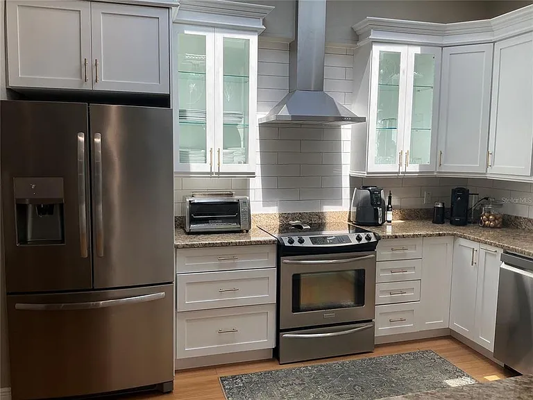 370 Foster Ln — Photo 9