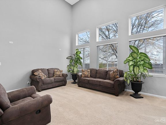 5th image of 2962 Shetland Ln