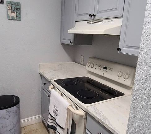 2nd image of 13832 Orange Sunset Dr Unit 101