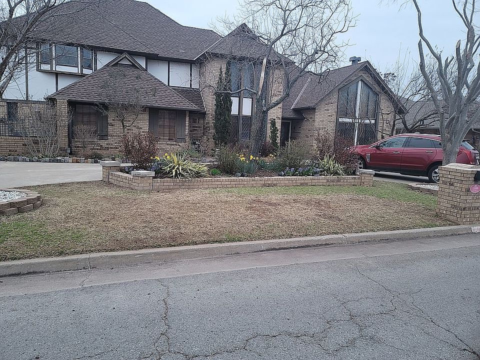 1st image of 11000 Lakeridge Run