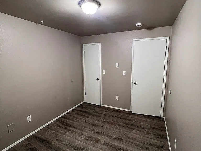 440 SW 155th St #5 — Photo 8