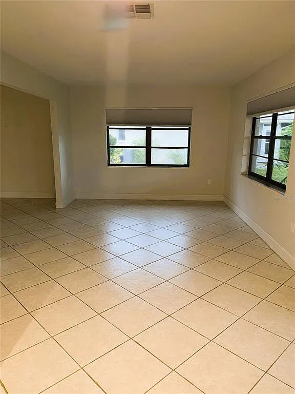 2 bed, 2.0 bath, 1777 sqft, $1,995 — Photo 4