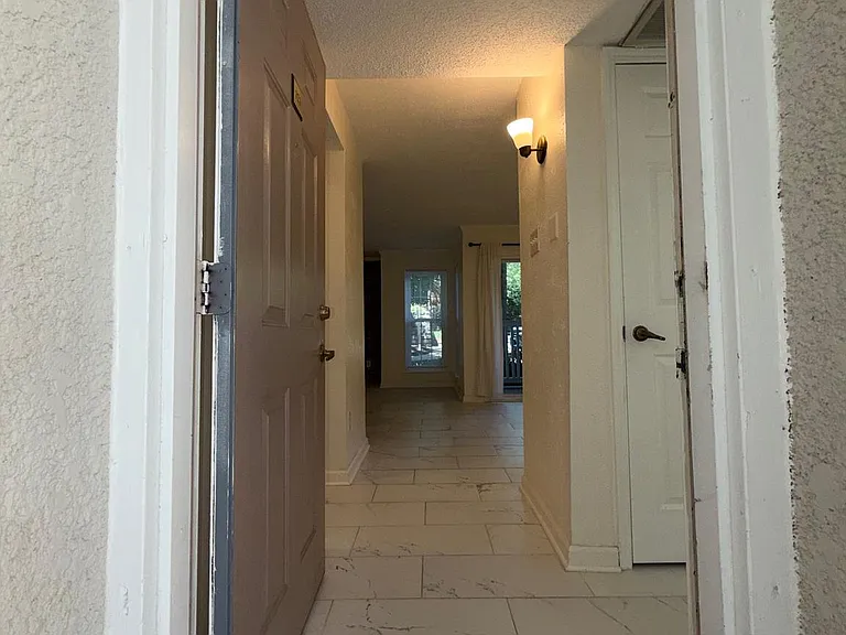 1504 Lincoln Way #123 — Photo 3