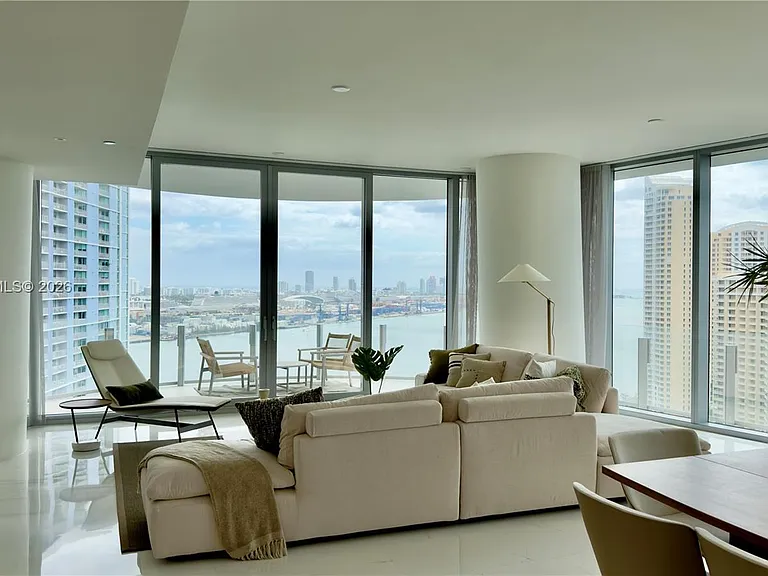 300 Biscayne Boulevard Way #2601E — Photo 4