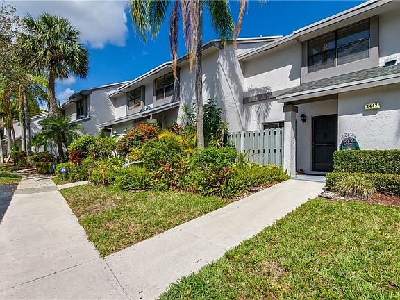 4th image of 3447 Carambola Circle #3447
