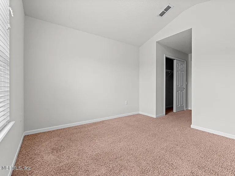 6791 Roundleaf Dr — Photo 30