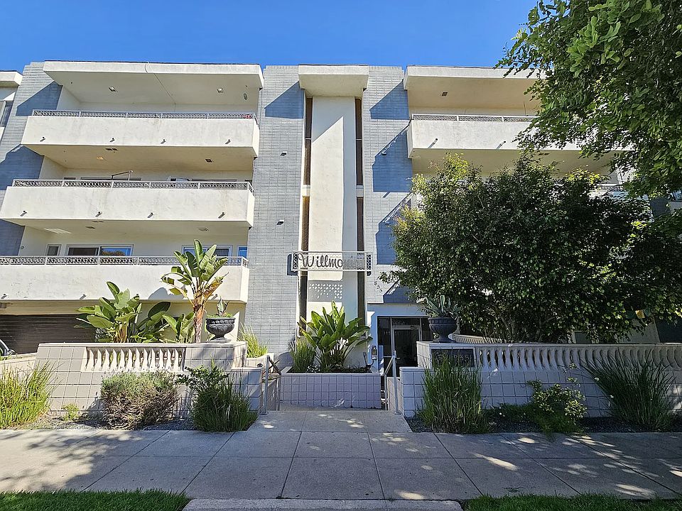 1st image of 855 10th St #106