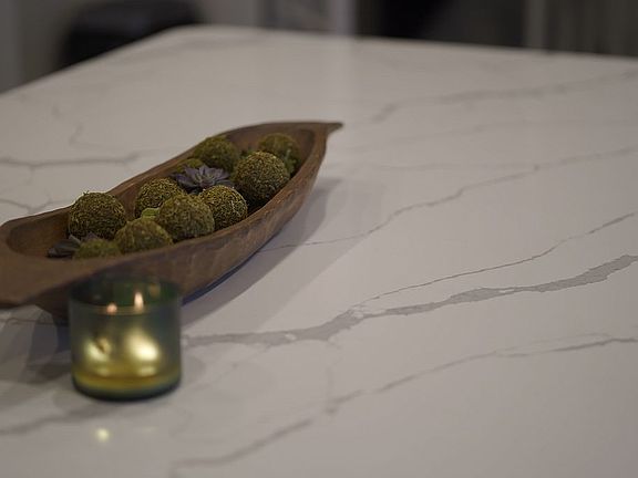 Custom Calcutta Quartz