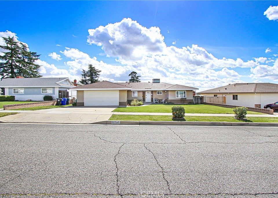 1st image of 35597 Velardo Dr