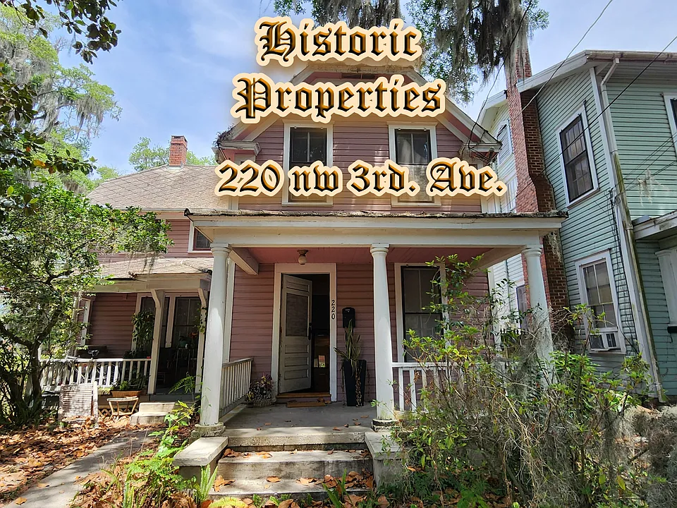 220 NW 3rd Ave