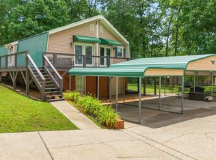 5215 Meadowwood Dr, Bon Aqua, TN 37025