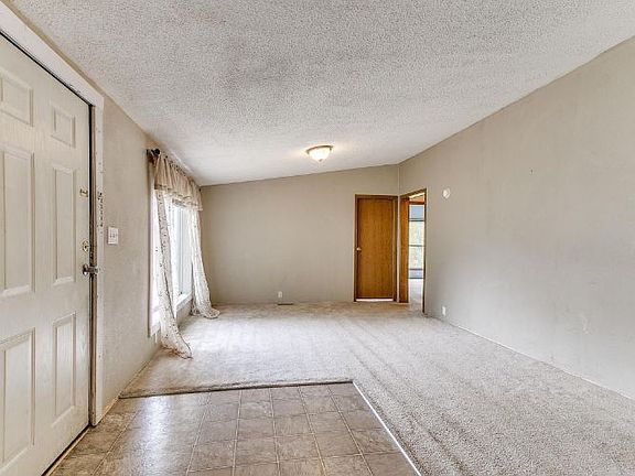 3rd image of 302 2nd Ave