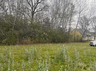 2105 Williamson Rd, Saginaw, MI 48601