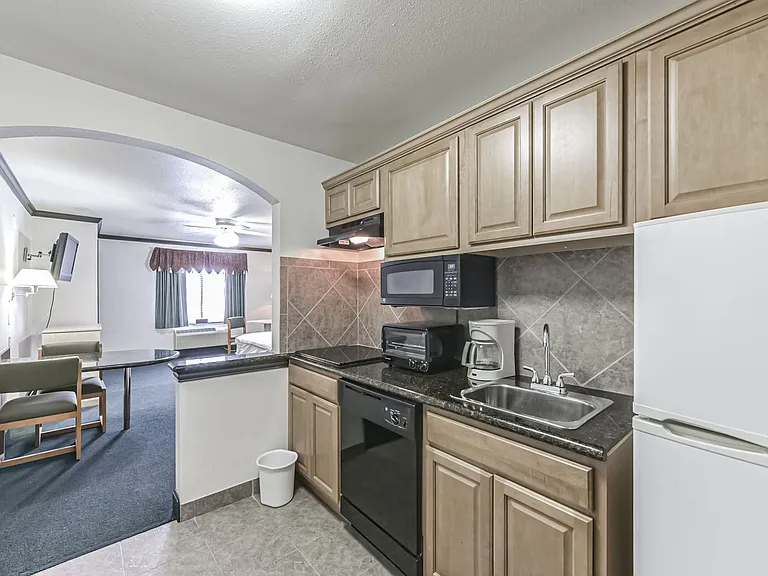 1025 Swanson St — Photo 105