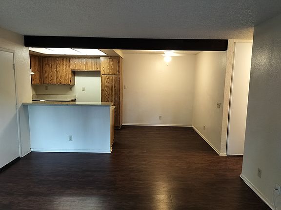 2nd image of 12215 Graham St APT 21
