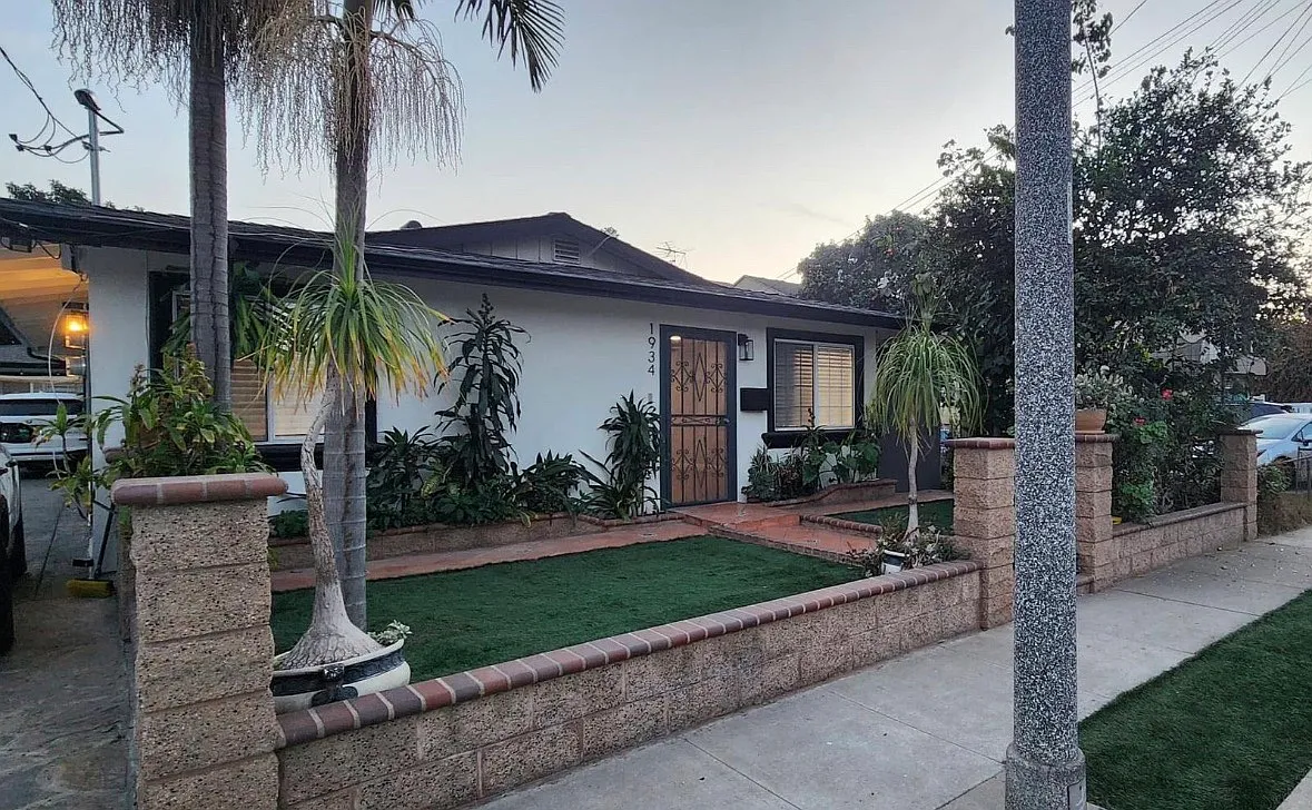 1 bed, $1,100 — Photo 1