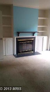 4th image of 17745 Larchmont Ter