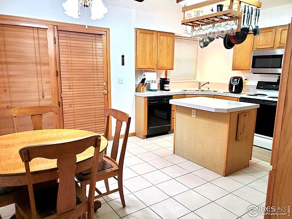 4th image of 3303 Lupton Ave