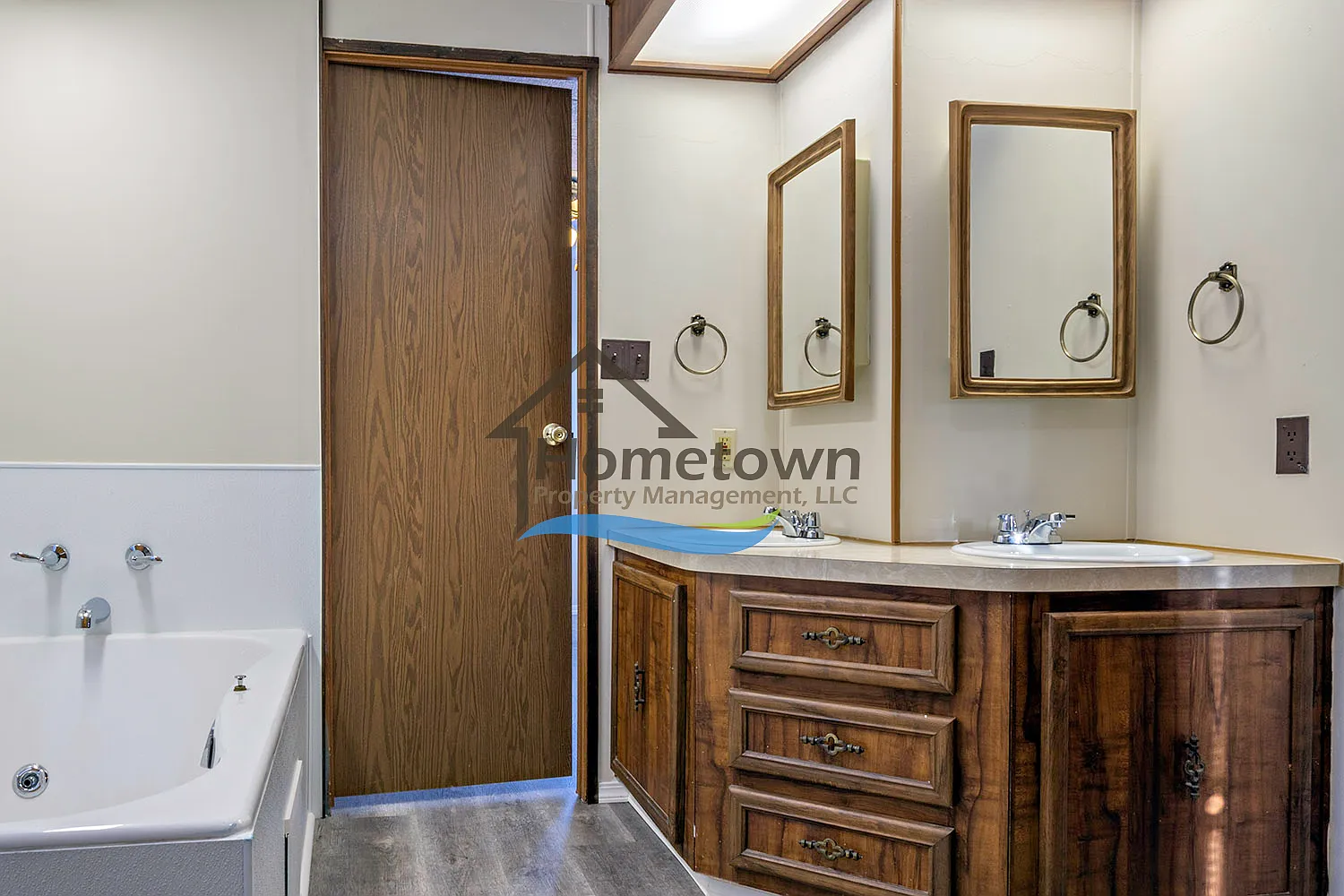 2 bed, 924 sqft, $1,375 — Photo 3