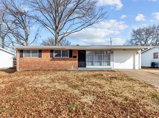10542 Edgefield Dr, Saint Louis, MO 63136