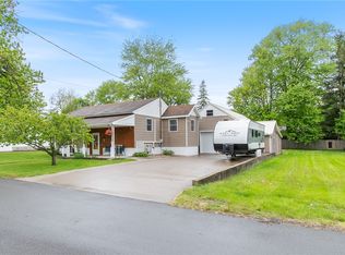 19 E Kendig St, Waterloo, NY 13165