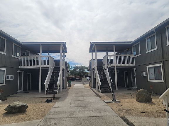 2nd image of 1250 W Newlands Dr #8