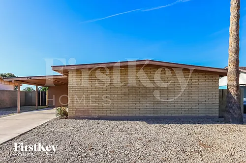 3341 W Desert Cove Ave Photo 1