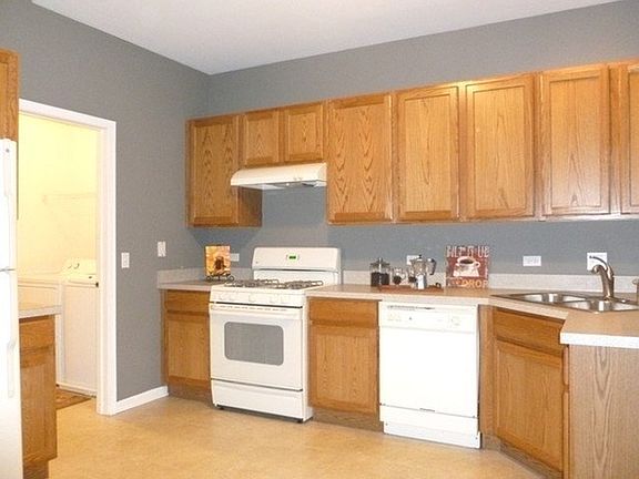 All appliances are included!