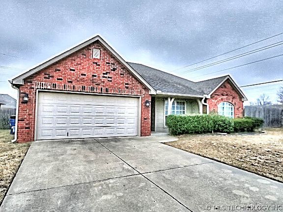 3rd image of 7524 N 134th East Pl