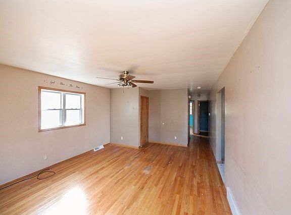 2nd image of 46 Palmetto Ave
