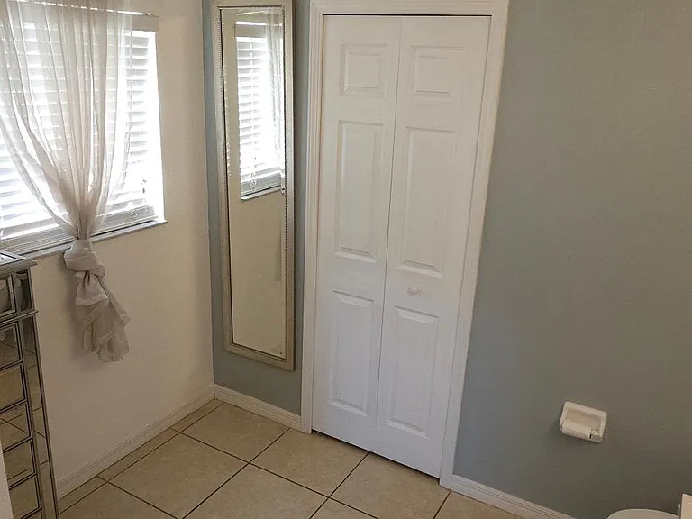 3926 Constantine Loop — Photo 40