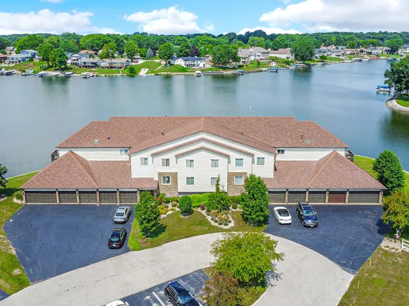 5040 Spinnaker Ln Unit C, Crown Point, IN 46307