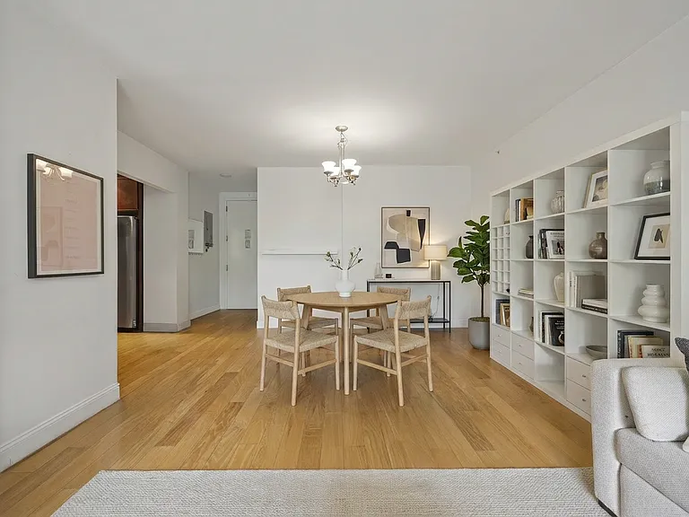 52 Dean St #4E — Photo 2